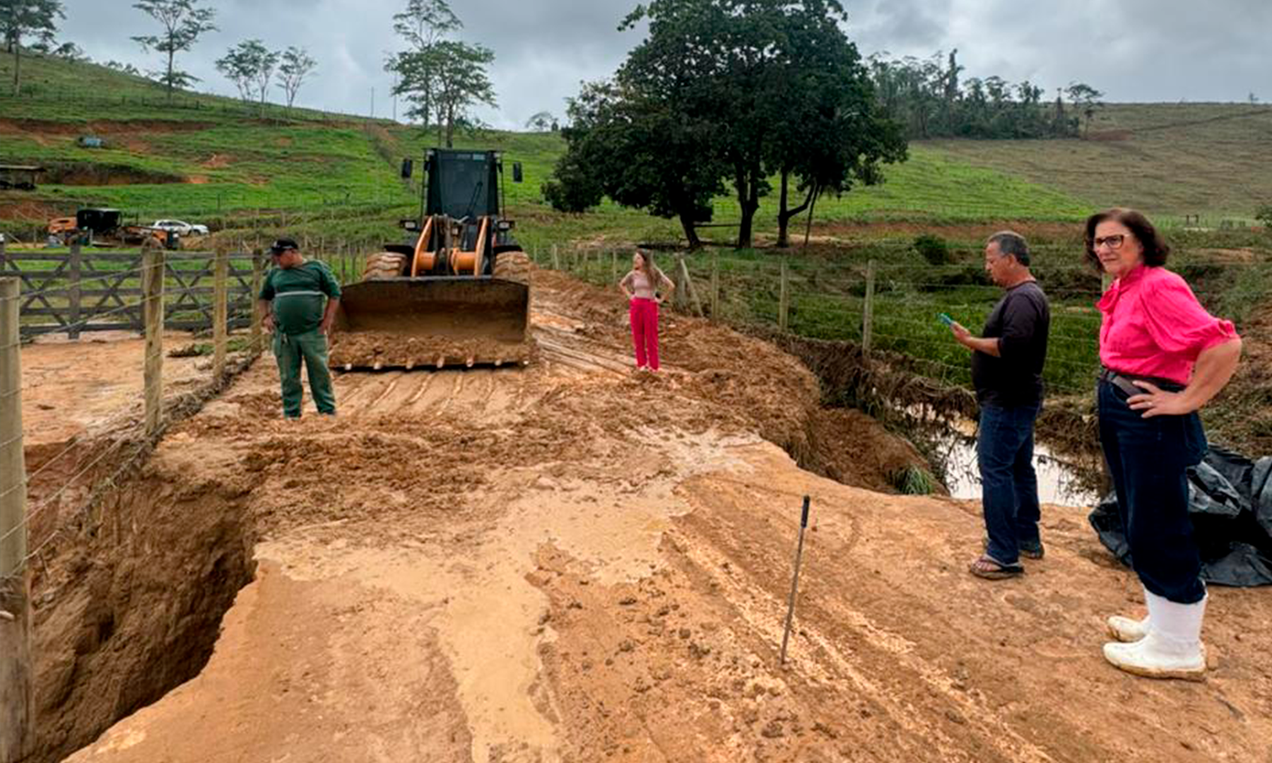 Prefeitura intensifica ações nas localidades rurais após fortes chuvas e ventos